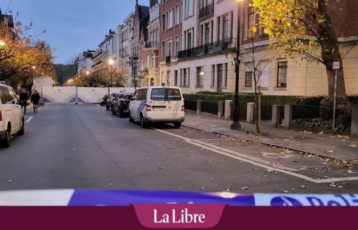 “En treinta años aquí, nunca había visto algo así”: una mujer y dos niños asesinados en una casa de Ixelles