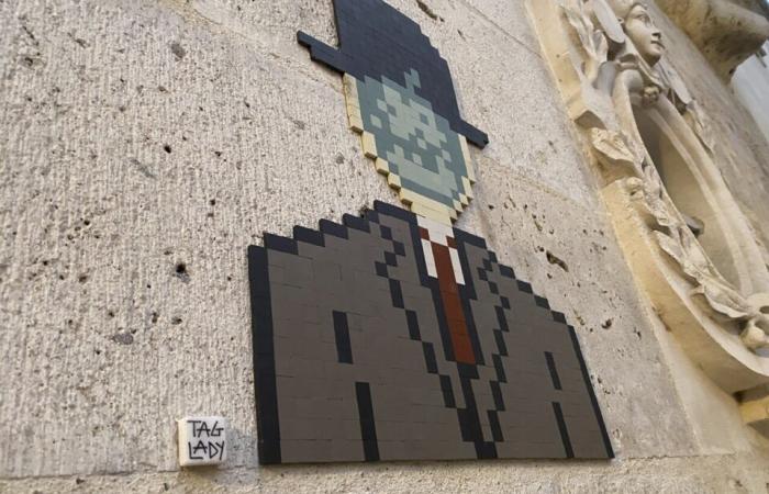 ¿Quién está realmente detrás de los mosaicos pegados en las calles de Orleans?