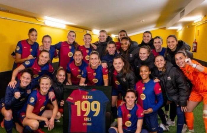 Alexia celebra el Clásico con su gol 199 y una foto de familia culé