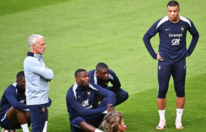 Deschamps habla de la salud mental de sus jugadores y de Mbappé, “en una situación complicada”