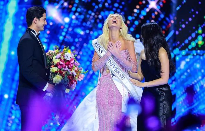 Miss Dinamarca ha sido coronada ganadora de Miss Universo por primera vez en la historia del certamen.