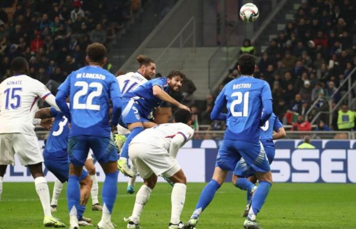 Italia-Francia 1-3 en la Nations League: goles Rabiot (doble), Vicario (en propia puerta), Cambiaso