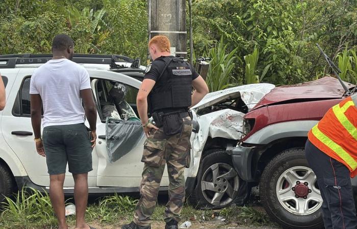 VIDEO. Dos heridos y un acto de ayuda mutua tras un choque frontal en Saint-Laurent-du-Maroni, en la RD 11