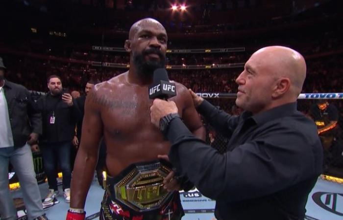 El campeón de UFC Jon Jones se mantiene en la cima del juego de lucha