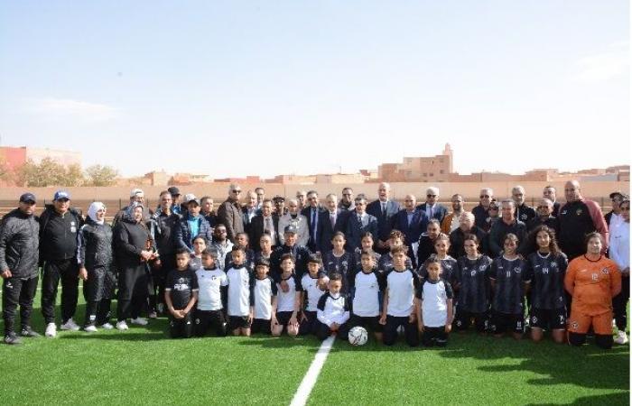 OUJDA: EL PATIO DEL RENOVADO ESTADIO MUNICIPAL