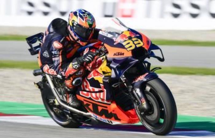 MotoGP, Barcelona J3: Brad Binder (KTM/6) vence a Pedro Acosta en el campeonato y en KTM