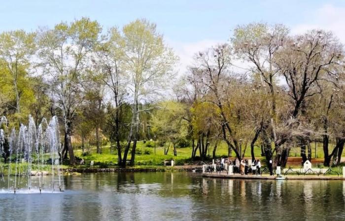 Informe meteorológico. Las temperaturas diarias aumentan ligeramente este domingo 17 de noviembre, con chubascos locales y nevadas en el Alto Atlas