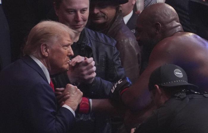 Donald Trump aclamado en pelea con Jon Jones