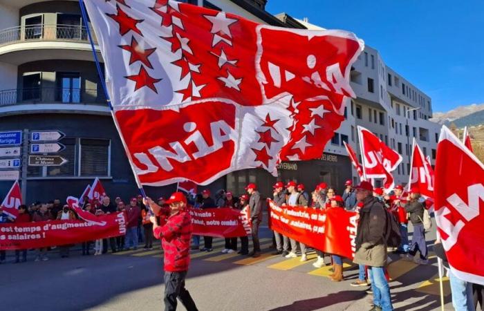 Sion: 1.000 manifestantes se reunieron por mejores salarios