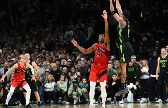 ¡Jayson Tatum salva a los Celtics sobre la chicharra contra los Raptors!