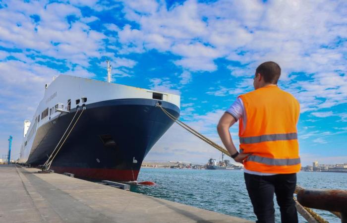 Primver despliega su actividad a nivel internacional en la terminal frutícola del puerto de Sète (Hérault)