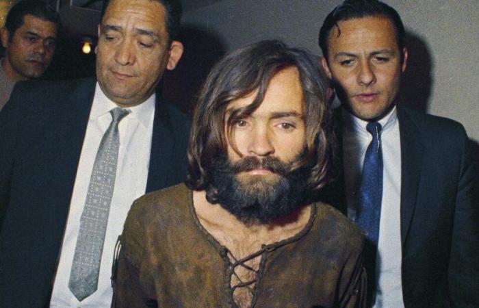 Charles Manson admite su participación en asesinatos anteriores a 1969