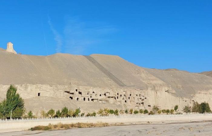 En China, en el desierto de Gobi, las autoridades intentan proteger un patrimonio milenario.