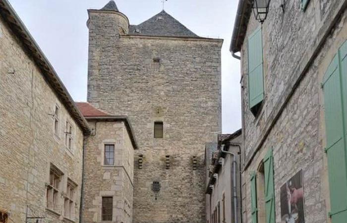 Rodez. Once, los pueblos más bonitos forman un gran equipo