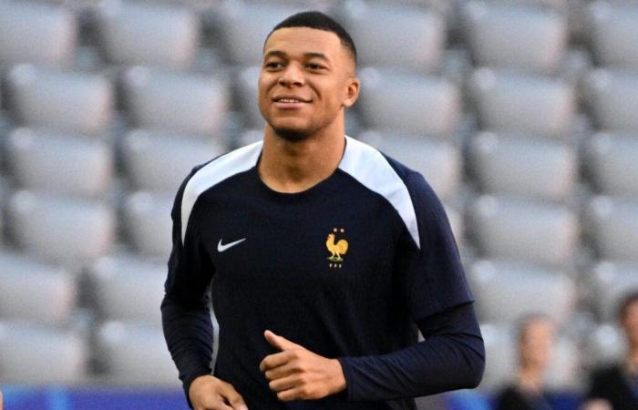 Problema mental de Mbappé: su amigo en la selección francesa toma postura