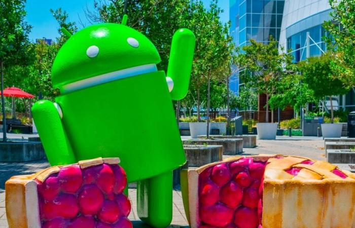 Android cumple 17 años: de una modesta startup a dominar el mundo móvil