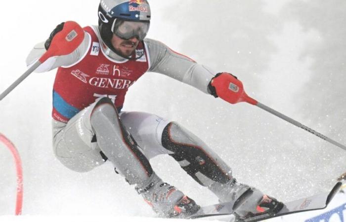 “Un trabajo duro”: Hirscher fracasa en su remontada en el slalom