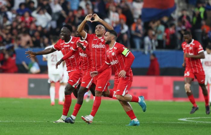 [ASSE-MHSC] ¿Vestido todo de rojo contra el AS Saint-Étienne?