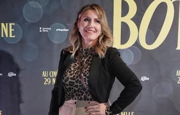 [PHOTOS] Antoine Bertrand y Catherine-Anne Toupin brillan en la alfombra roja del estreno en Montreal de la película “Mlle Bottine”