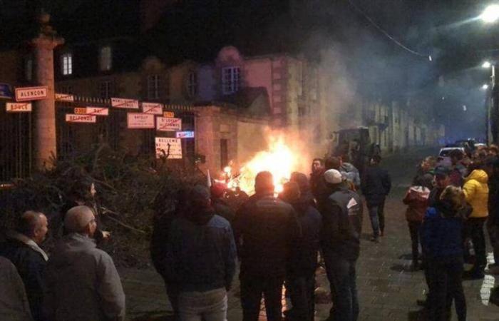 Varias decenas de agricultores se manifestaron en Orne: “Apenas llego a los 1.500 euros”