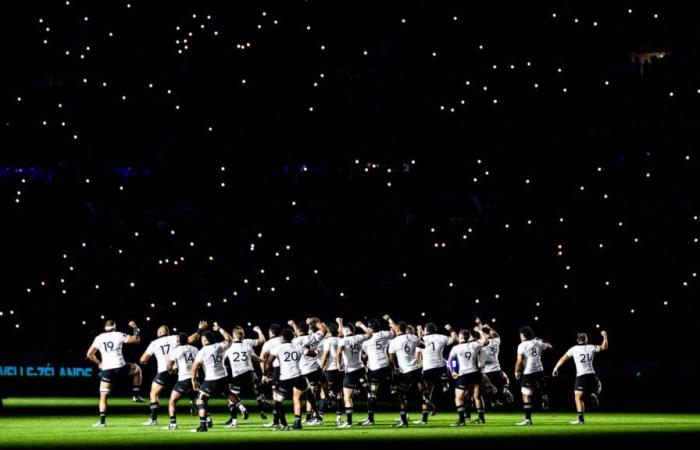 “El Estadio de Francia se ha transformado en una galería de arte”, Nueva Zelanda asombra con la puesta en escena del Haka