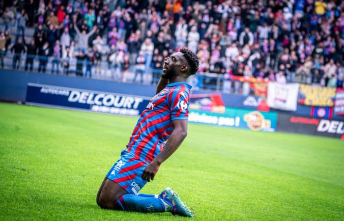 SM Caen. ¿Por qué Alexandre Mendy ya no regalará camisetas a los aficionados?