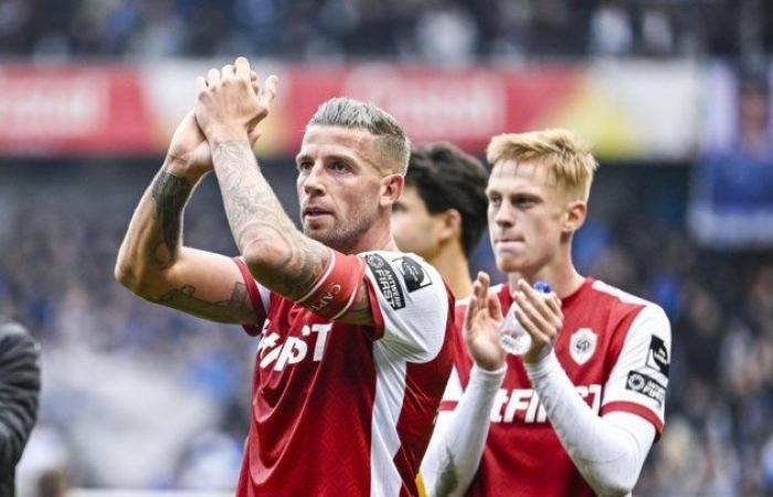 Toby Alderweireld dejará de jugar al fútbol después de esta temporada (Deurne)