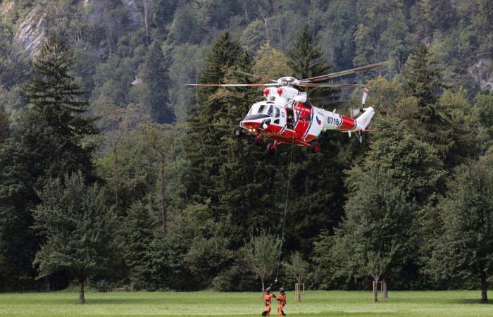 Noticias – Val-de-Travers – Trabajos con helicópteros en Couvet: ¡prepárese para la contaminación acústica!