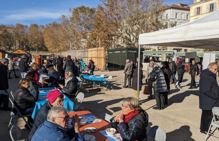 Gran éxito del Potage des chefs de Puy-en-Velay con mil litros vendidos