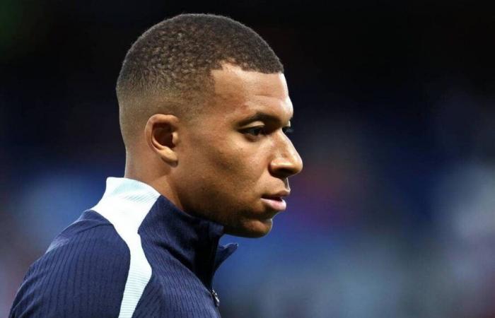 Equipo francés. Deschamps y Mbappé se explicarán sobre el brazalete de capitán