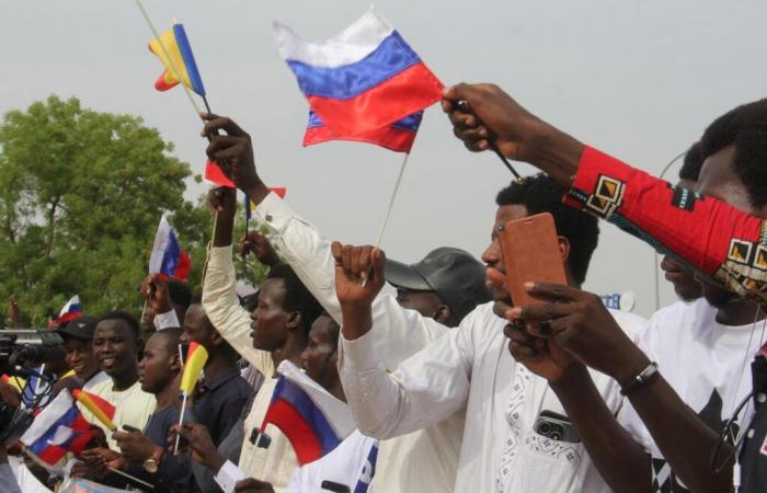 Chad libera a tres rusos y un bielorruso detenidos a mediados de septiembre en Yamena