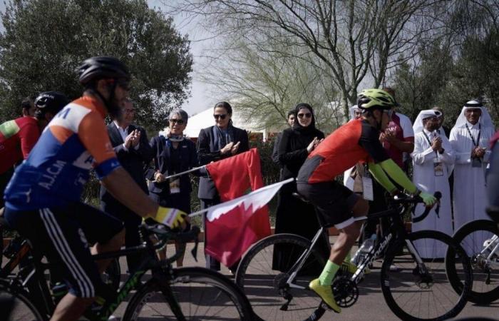 Inicio de la 2ª edición de la vuelta ciclista