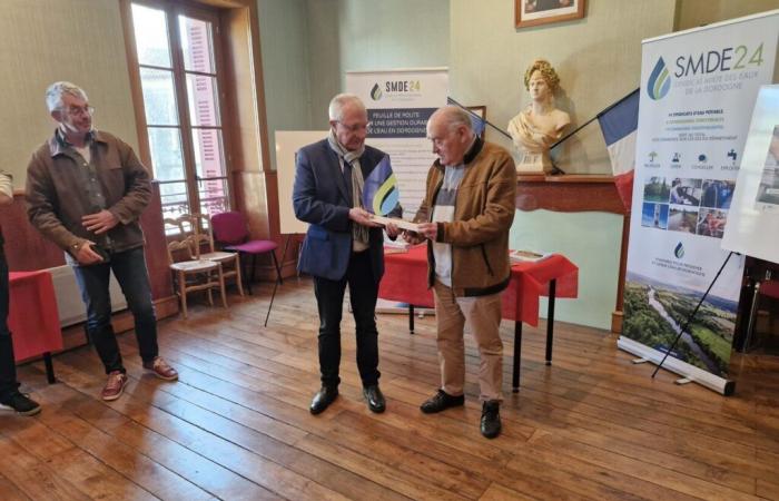 Dordoña. El municipio de Mareuil recibe un premio por su compromiso con el ahorro de agua