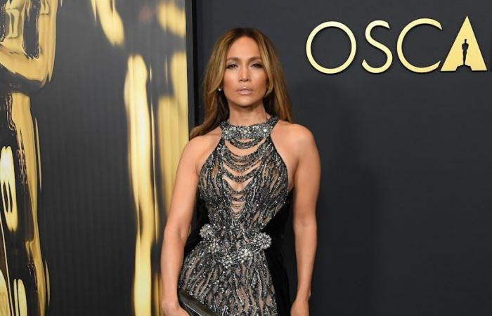 Las miradas de las celebridades en los Governors Awards 2024 dieron importantes premios Oscar