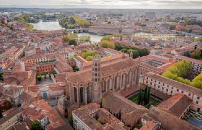 El rapero Oli, del grupo “Bigflo et Oli”, ofrecerá su exposición de arte contemporáneo en Toulouse