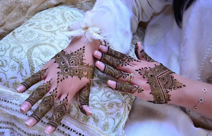 La Unesco examina la inscripción de “henna” en diciembre