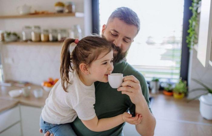 ¿Es el café realmente riesgoso para los niños?