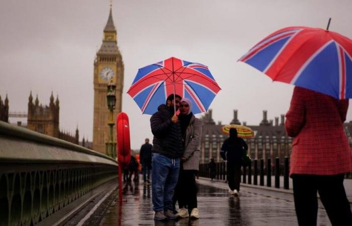 El clima frío golpea Londres con alertas sanitarias