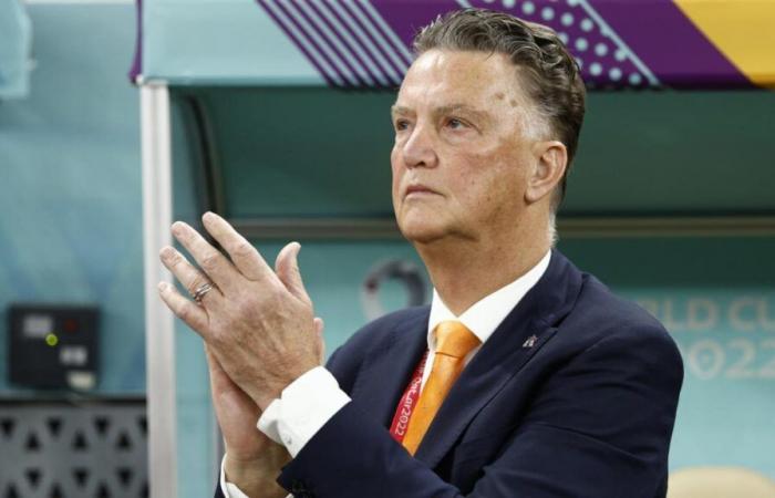 Louis van Gaal se enciende por Francesco Farioli