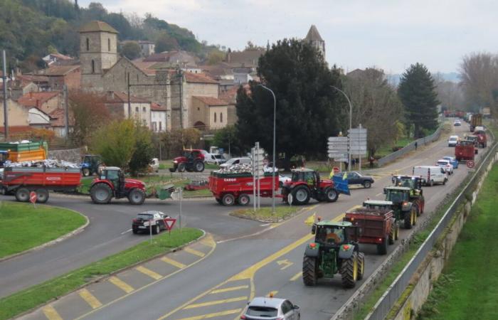 Primer día de manifestación para los agricultores enojados de Lot-et-Garonne