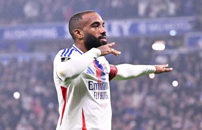 OL: Lacazette en Madrid, todo es falso