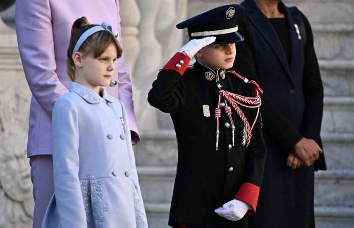 la foto eterna de Jacques y Gabriella de Mónaco