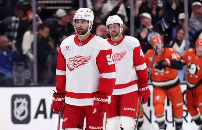 Red Wings: una reconstrucción que no va según lo previsto y va en círculos