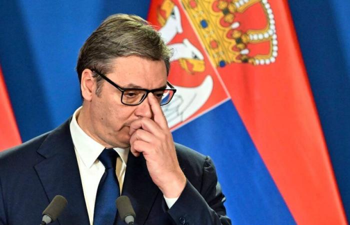 El presidente serbio irá a Rusia “si no ha ocurrido el fin del mundo”