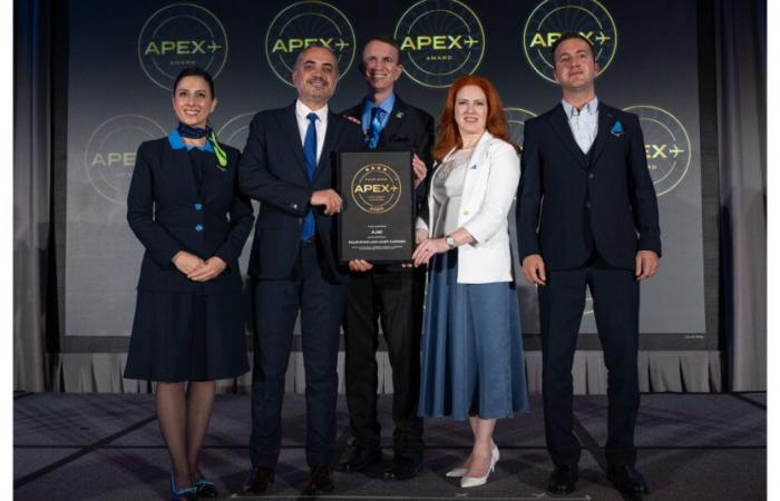 AJet gana el primer premio internacional APEX