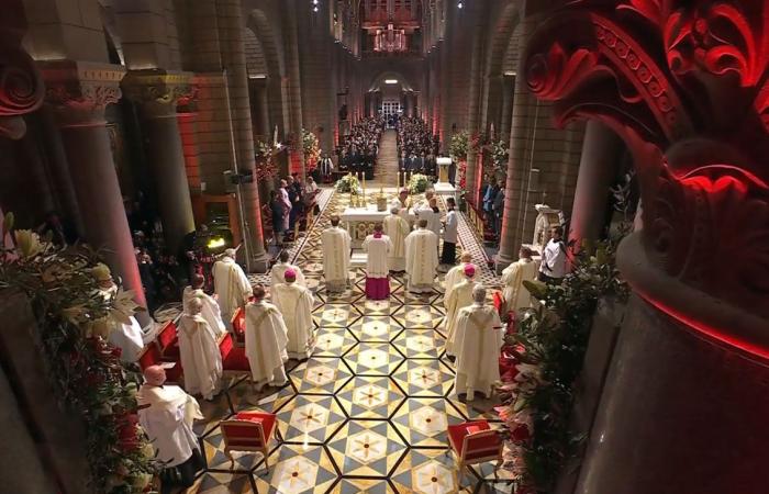 La familia principesca se reunió en torno a Alberto II y Charlene en la catedral de Mónaco para la fiesta nacional