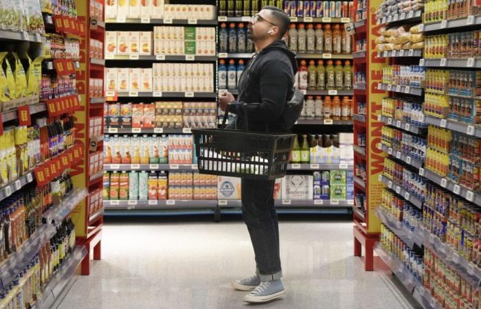 El índice de precios al consumidor aumentó un 2% interanual en octubre en Canadá