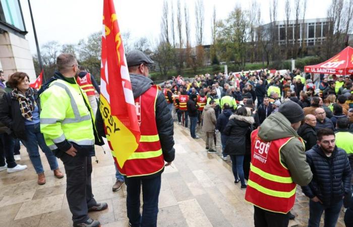 Huelga en Hennessy en Cognac: se detiene la producción, ha comenzado el CSE extraordinario (Vídeo)