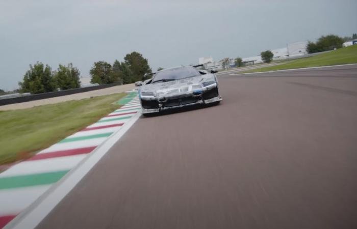 Charles Leclerc y Carlos Sainz prueban el F80 en Fiorano