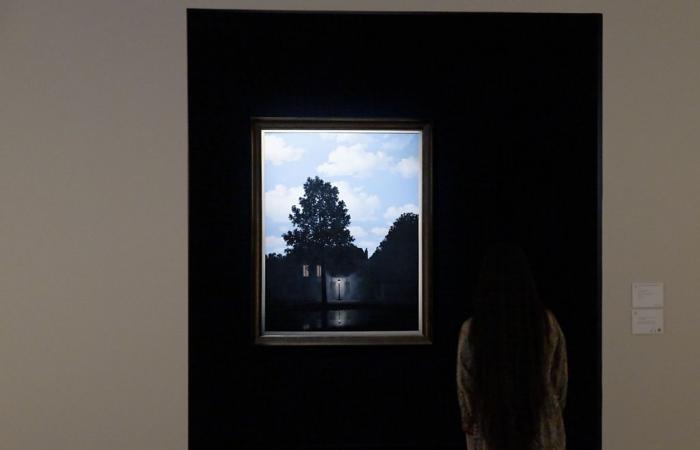 Magritte en subasta: cantidad récord de 121 millones de dólares